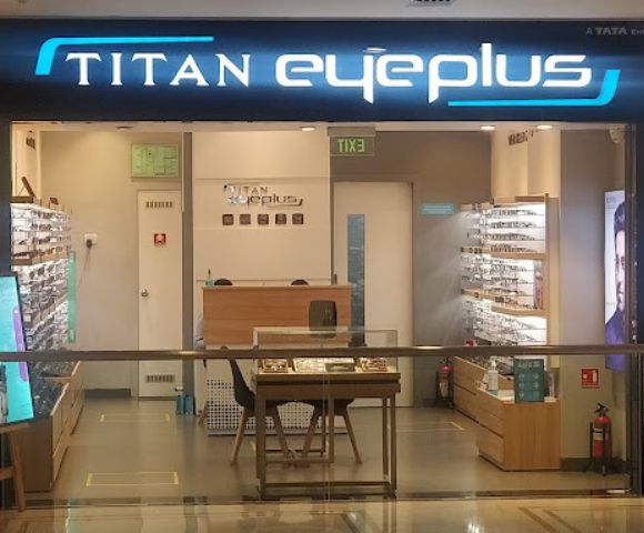 Titan Eye+ at Mall Of India