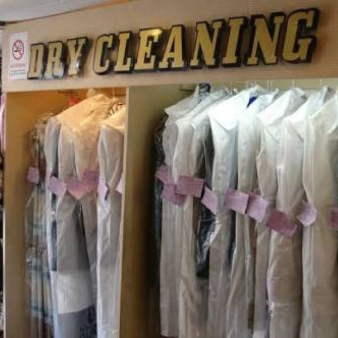 Pari Drycleaners