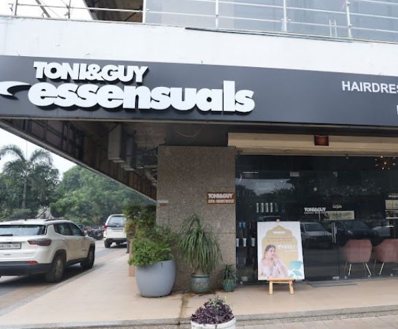 Toni & Guy Essensuals Greater Noida